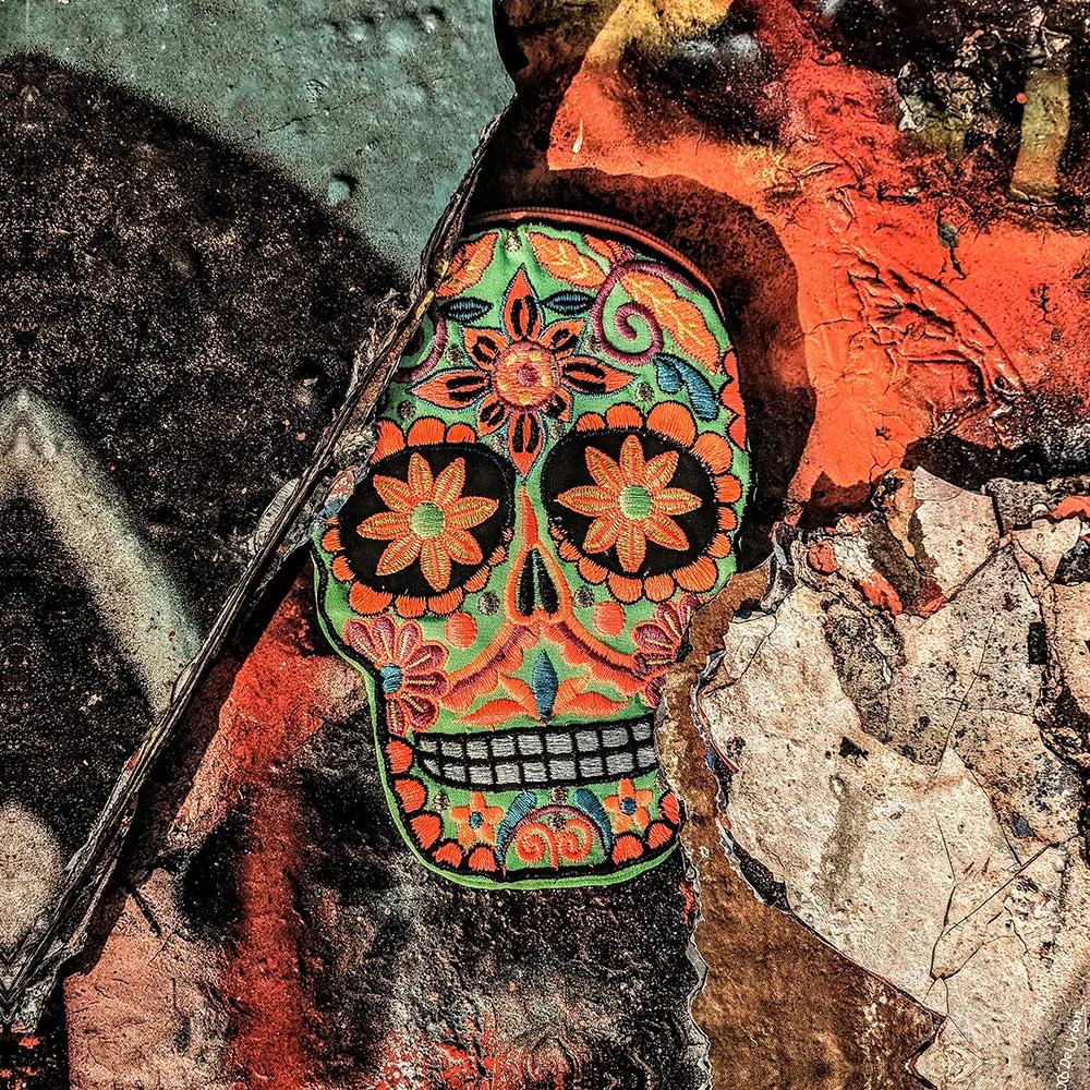 Calavera entre Muros
